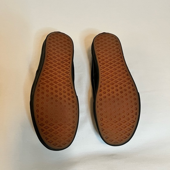 Vans “Black Canvas”   Size 9.5 - Picture 7 of 8